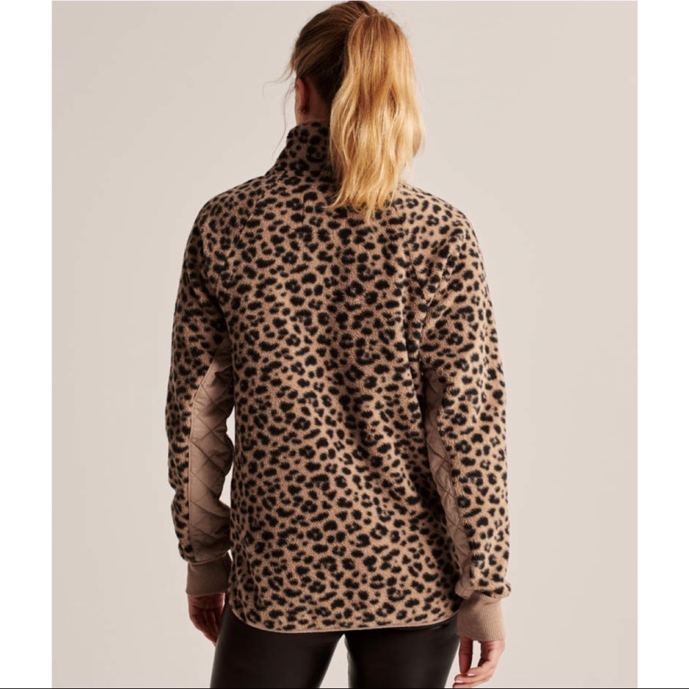 Abercrombie & Fitch fleece *NWT* - Picture 4 of 8